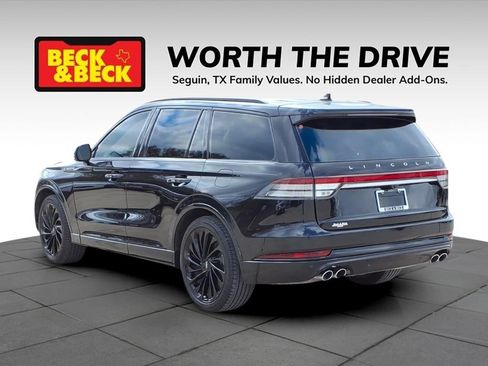 Used 2023 Lincoln Aviator Reserve w/ Equipment Group 201A image 7