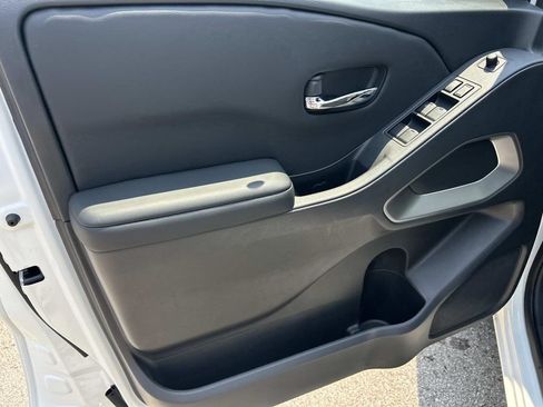 New 2026 Nissan Frontier SV w/ SV Convenience Package RWD image 17