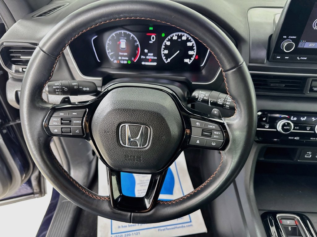 Used 2023 Honda Pilot Sport image 10