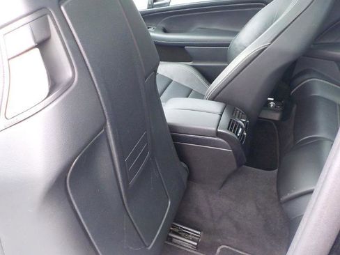 Used 2015 Mercedes-Benz C 250 Coupe image 23