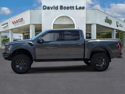 Used 2019 Ford F150 Raptor w/ Equipment Group 802A Luxury AWD/4WD image 9