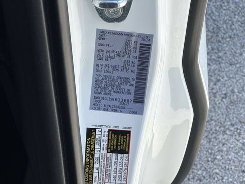 Used 2025 Nissan Frontier SV w/ SV Convenience Package RWD image 33