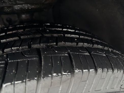 Used 2021 Toyota Sienna LE image 25