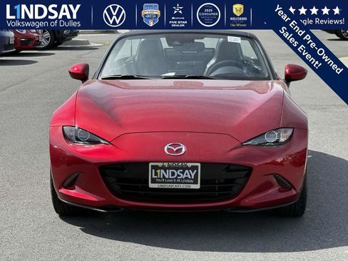 Used 2023 MAZDA MX-5 Miata Grand Touring w/ Weather Package image 3