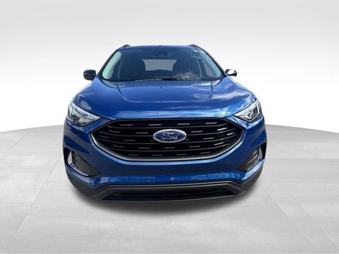Used 2023 Ford Edge SEL w/ Sport Appearance Package image 9