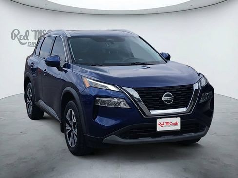 Used 2021 Nissan Rogue SV w/ Premium Package FWD image 7