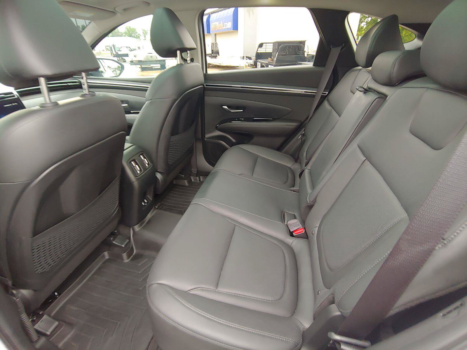 Used 2023 Hyundai Tucson Limited AWD/4WD image 26