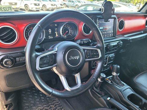 Used 2021 Jeep Wrangler Unlimited Rubicon AWD/4WD image 11