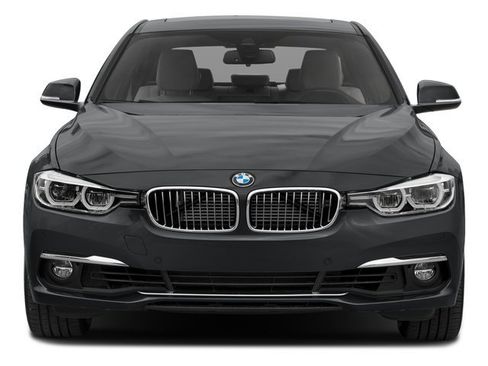 Used 2018 BMW 330e w/ Convenience Package image 26