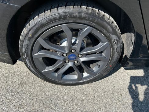 Used 2018 Ford Fusion SE w/ Equipment Group 601A image 33