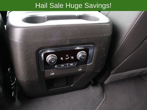 Used 2023 Chevrolet Tahoe LT AWD/4WD image 16