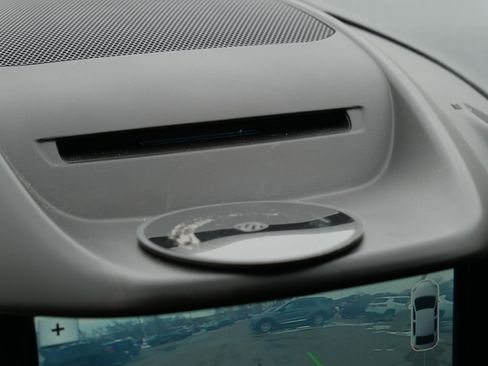 Certified 2018 Ford Escape SEL w/ Canadian Touring Package image 31