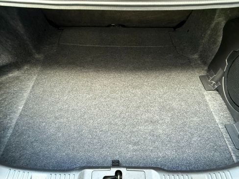 Used 2022 Ford Mustang Shelby GT500 w/ Carbon Fiber Track Pack image 25