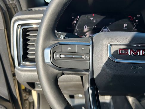 Used 2024 GMC Canyon AT4 w/ Technology Package image 14