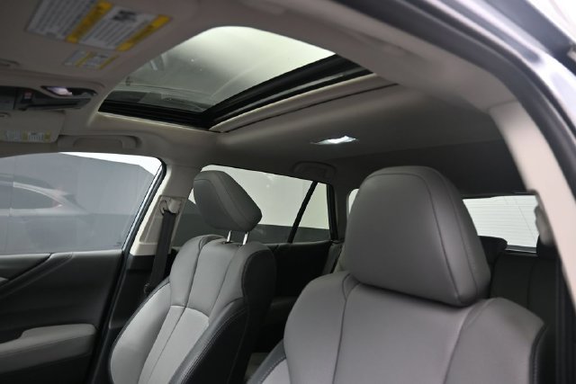 Used 2021 Subaru Outback Limited w/ Popular Package #2 AWD/4WD image 22