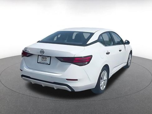 Used 2025 Nissan Sentra S FWD image 14