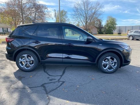 New 2026 Ford Escape ST-Line w/ Tech Pack #1 image 8