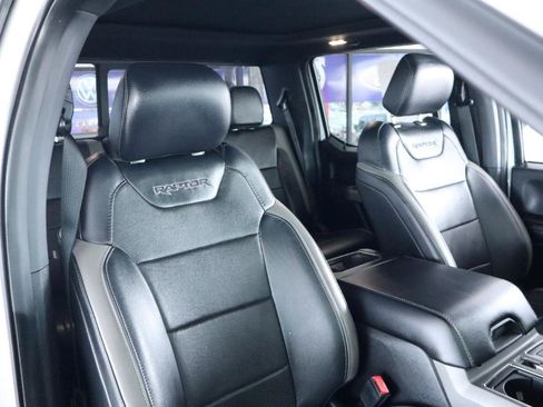 Used 2018 Ford F150 Raptor w/ Equipment Group 802A Luxury AWD/4WD image 40