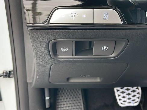 New 2025 Genesis G80 2.5T Sport Prestige image 26