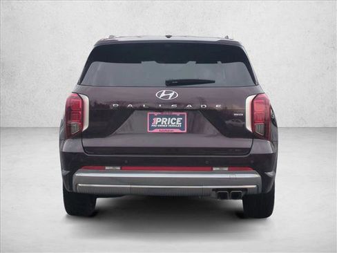 Used 2024 Hyundai Palisade Calligraphy image 7