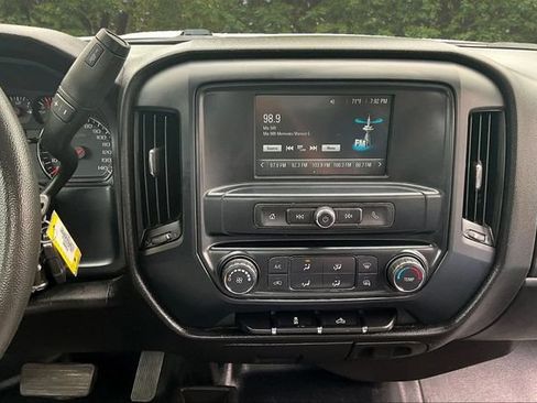 Used 2018 GMC Sierra 2500 4x4 Regular Cab image 10