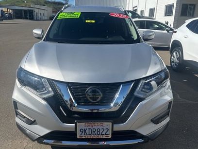 Used 2020 Nissan Rogue SV
