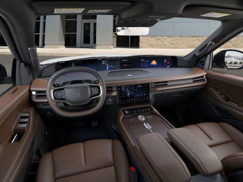 New 2025 Lincoln Navigator Reserve image 9
