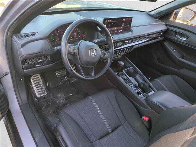 Used 2023 Honda Accord Sport image 10