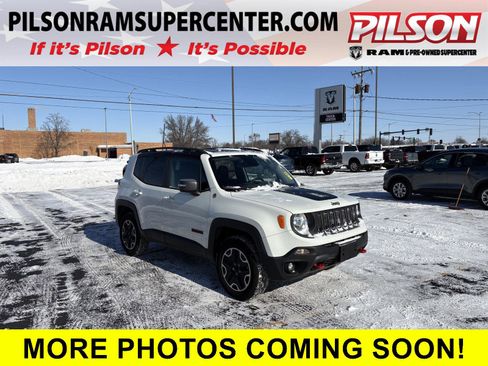 Used 2016 Jeep Renegade Trailhawk image 1