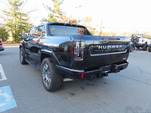 Used 2025 GMC Hummer EV 3X image 9