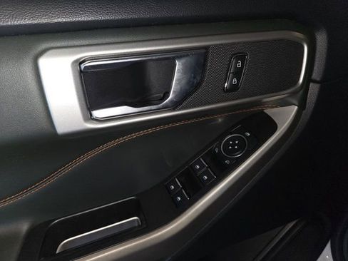 Used 2022 Ford Explorer Timberline AWD/4WD image 13