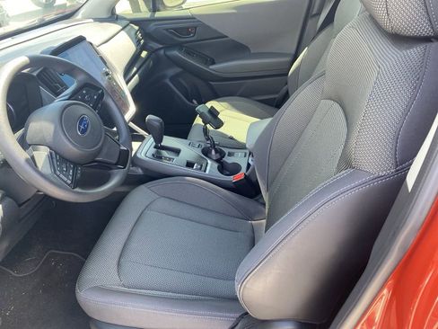 Used 2024 Subaru Crosstrek 2.0i Premium image 5
