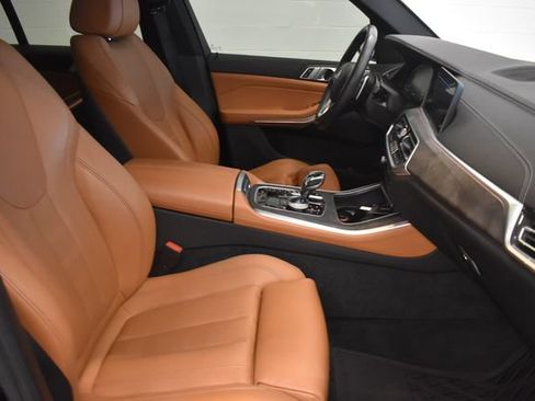 Used 2019 BMW X5 xDrive40i w/ Convenience Package AWD/4WD image 19