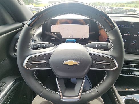 New 2026 Chevrolet Traverse LT w/ Enhanced Driving Package image 14