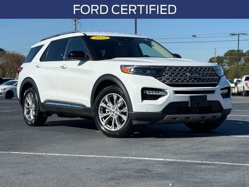 Certified 2023 Ford Explorer Limited image 3