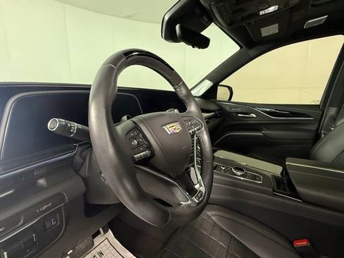 Used 2023 Cadillac Escalade V AWD/4WD image 19