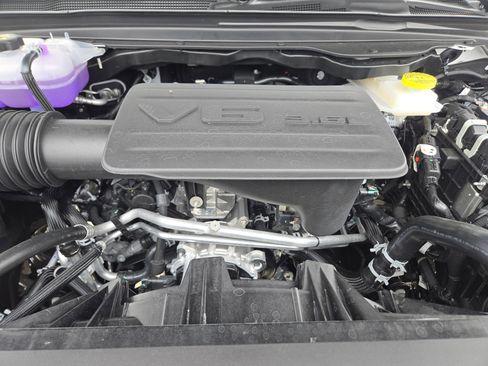 New 2026 RAM 1500 Tradesman AWD/4WD image 21