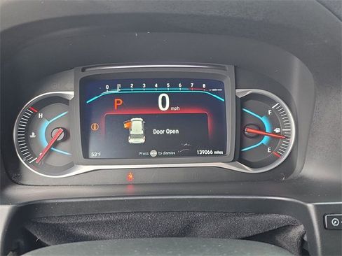 Used 2021 Honda Pilot Touring image 22