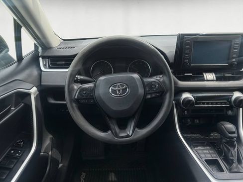 Used 2019 Toyota RAV4 LE w/ All Weather Liner Package AWD/4WD image 12