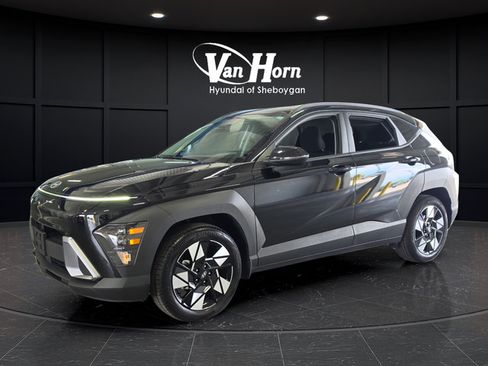 Certified 2025 Hyundai Kona SEL FWD image 3