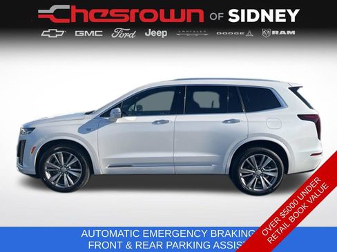 Used 2024 Cadillac XT6 Premium Luxury AWD/4WD image 8