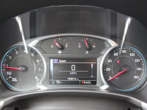 Used 2018 Chevrolet Equinox LT w/ Sun & Infotainment Package AWD/4WD image 23