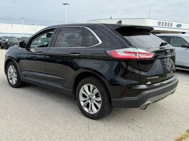 Certified 2024 Ford Edge Titanium AWD/4WD image 3