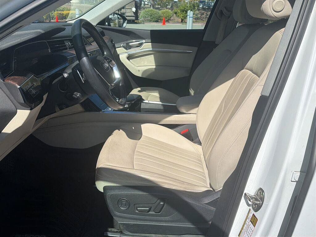 Used 2019 Audi e-tron Premium Plus AWD/4WD image 12