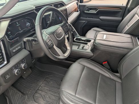 Used 2024 GMC Sierra 2500 Denali w/ Technology Package image 22