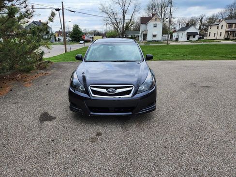 Used 2011 Subaru Legacy 2.5i Premium w/ All-Weather Pkg image 3