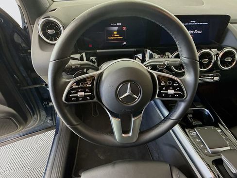 Used 2023 Mercedes-Benz GLA 250 4MATIC image 12