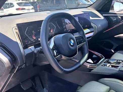 Used 2025 BMW X3 xDrive30i w/ Convenience Package AWD/4WD image 19