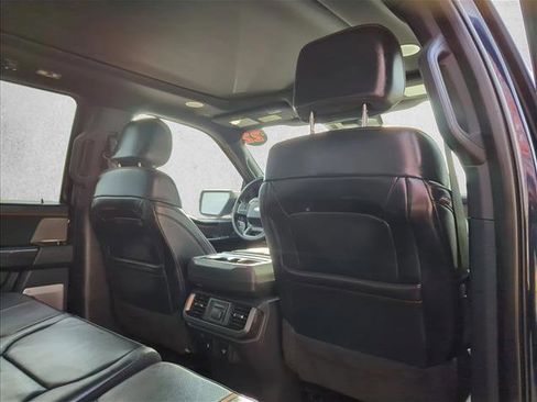 Certified 2022 Ford F150 Platinum w/ Equipment Group 701A High image 20