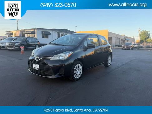 Used 2015 Toyota Yaris L FWD image 1